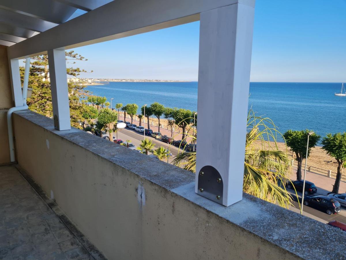 Casa Vacanze Preziosa Мадзара дел Вало Екстериор снимка
